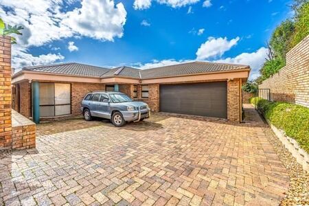 3 Bedroom Townhouse in Welgedacht