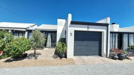 2 Bedroom Townhouse in Velddrif