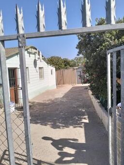 1 Bedroom House in Diazville
