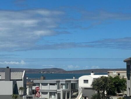 3 Bedroom House in Calypso Beach