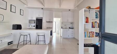 1 Bedroom Apartment in Laguna Sands