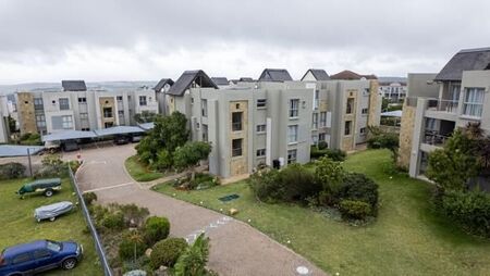 3 Bedroom Apartment in Cutty Sark