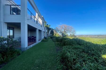 3 Bedroom Apartment in Piesang Valley