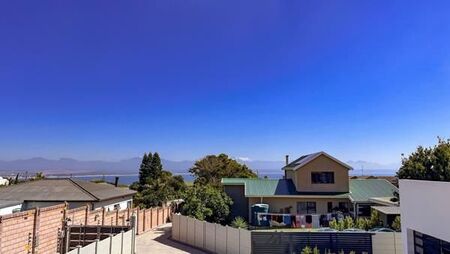 3 Bedroom House in Linkside