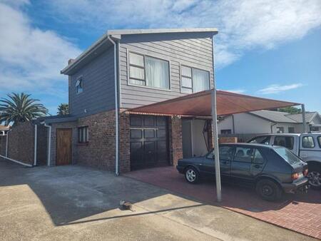 1 Bedroom Flat in Dana Bay