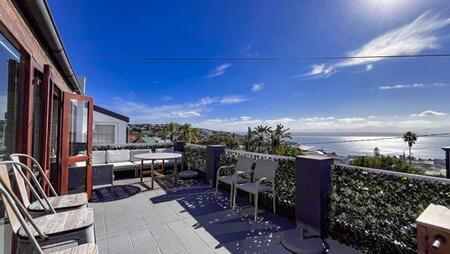 4 Bedroom House in Mossel Bay Central