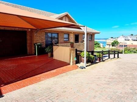 3 Bedroom Apartment in Hartenbos