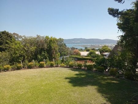 3 Bedroom House in Old Place