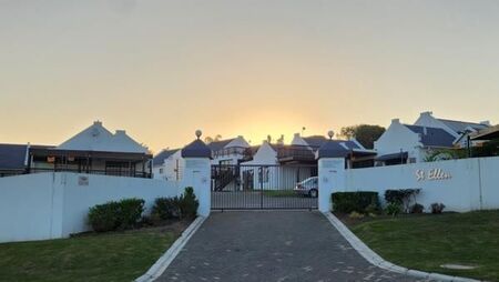 4 Bedroom House in Tergniet