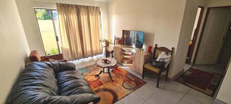 2 Bedroom Flat in George South