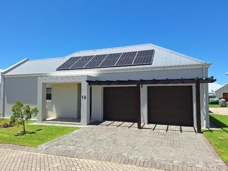 3 Bedroom House in Kraaibosch