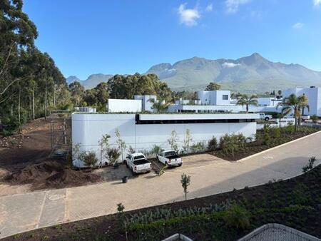 2 Bedroom Apartment in Heather Park