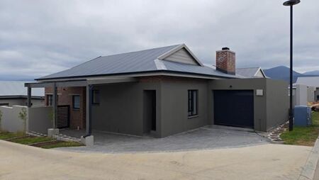 3 Bedroom House in Glenwood