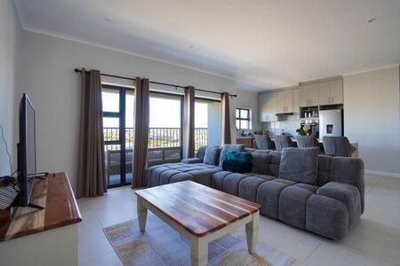 3 Bedroom Apartment in Sandown