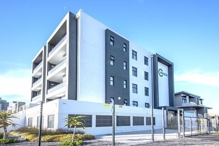 2 Bedroom Apartment in Waves Edge