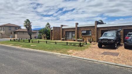 3 Bedroom House in West Riding