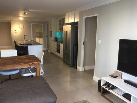 2 Bedroom Apartment in Bloubergrant