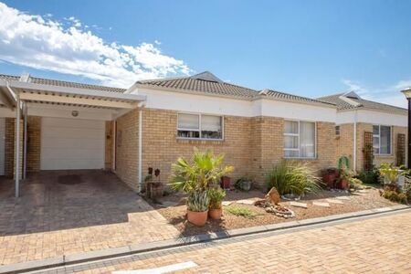 3 Bedroom House in Admirals Park