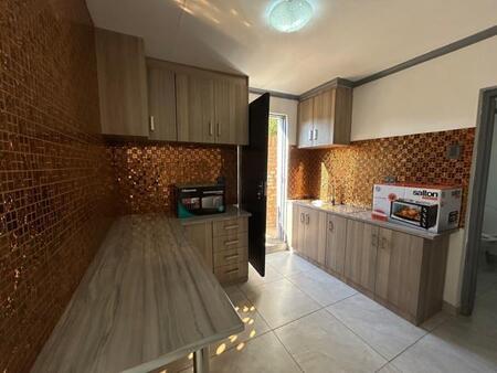 1 Bedroom Apartment in Memorial Road Area