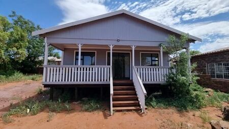 2 Bedroom House in Postmasburg
