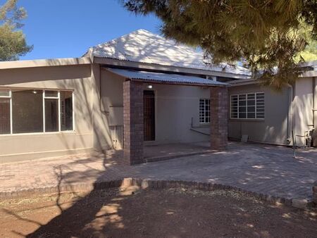 3 Bedroom House in Postmasburg