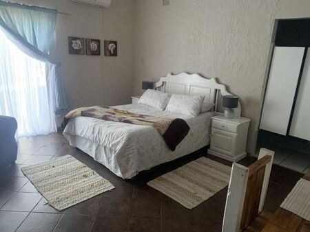 1 Bedroom House in Postmasburg