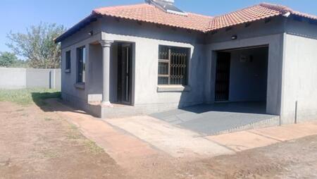 2 Bedroom House in Kuruman