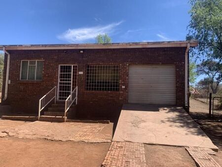 2 Bedroom Apartment in Postmasburg