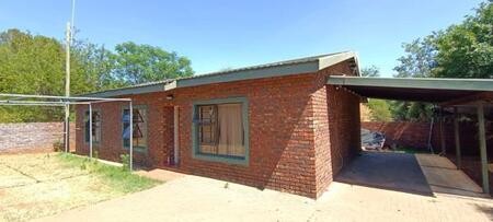 3 Bedroom House in Kuruman