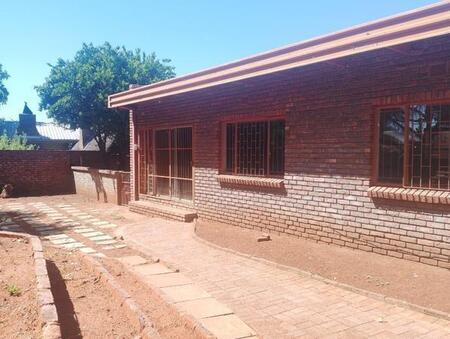 3 Bedroom House in Kuruman