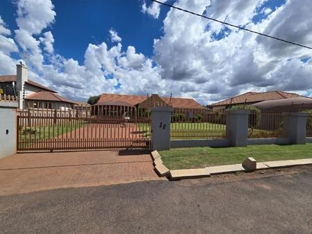 3 Bedroom House in Kuruman