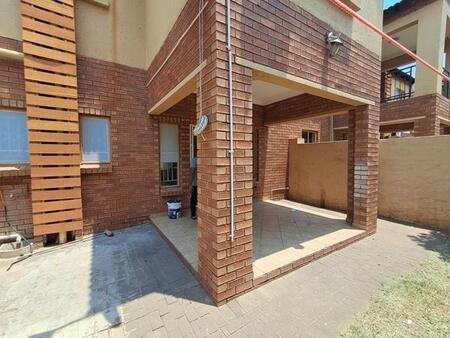3 Bedroom Apartment in Lephalale (Ellisras)