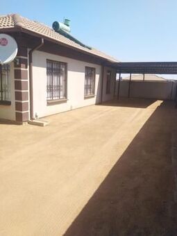 3 Bedroom House in Soshanguve