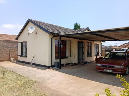 3 Bedroom House in Soshanguve
