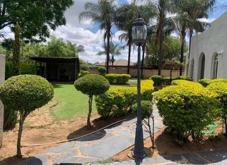 3 Bedroom House in Waterkloof Glen