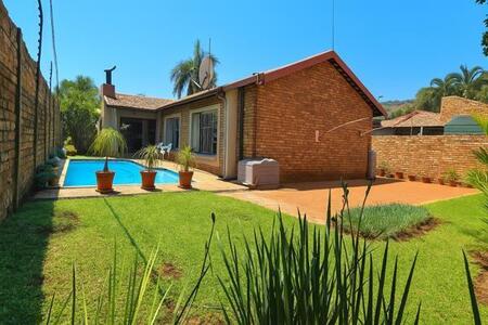 3 Bedroom House in Montana Park