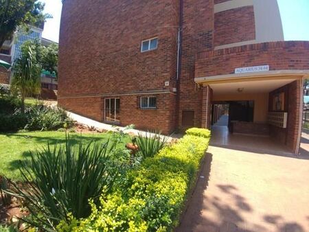 2.5 Bedroom Apartment in Waverley