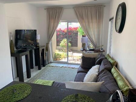 1 Bedroom House in Bryanston