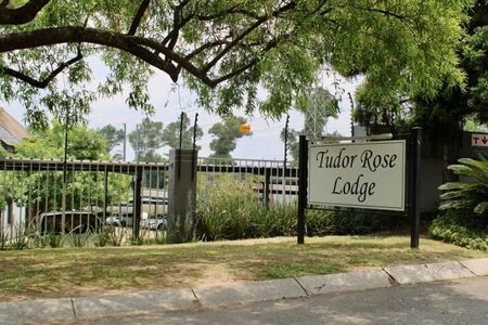 2 Bedroom Apartment in Sunninghill