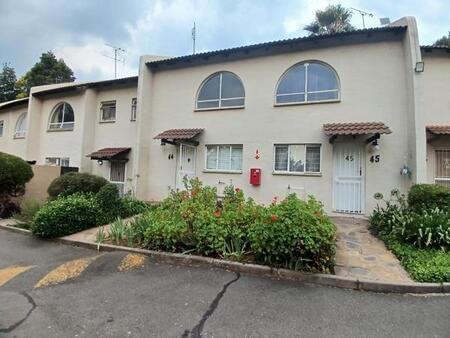 2 Bedroom Apartment in Rembrandt Park