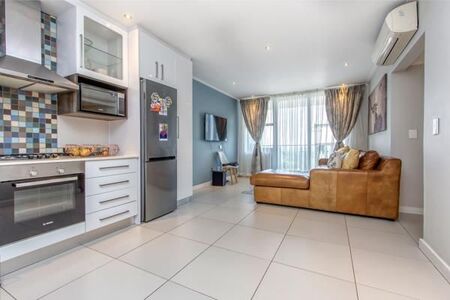 2 Bedroom House in Rosebank