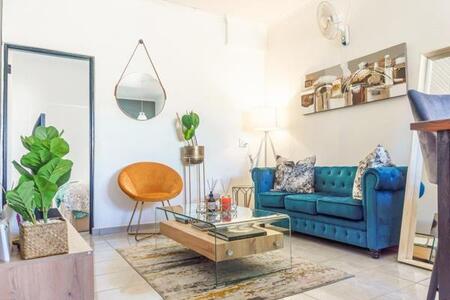 2 Bedroom House in Ferndale