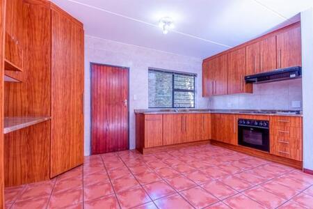 3 Bedroom Townhouse in Sundowner