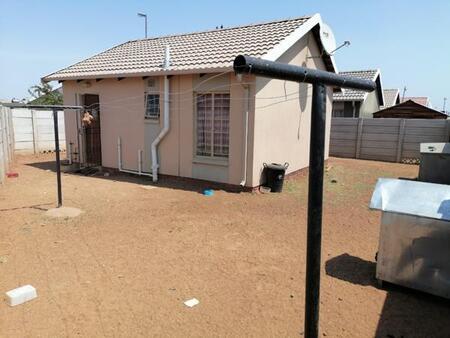 2 Bedroom House in Sky City