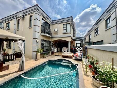 4 Bedroom House in Bedfordview