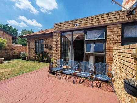 2 Bedroom Townhouse in Riversdale