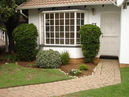 2 Bedroom Townhouse in Atlasville