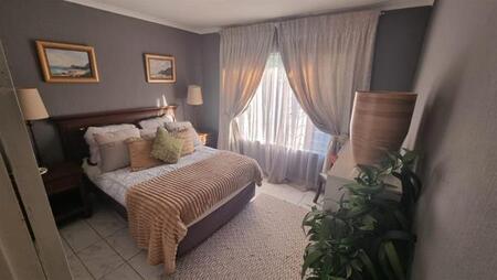 3 Bedroom House in Rooihuiskraal