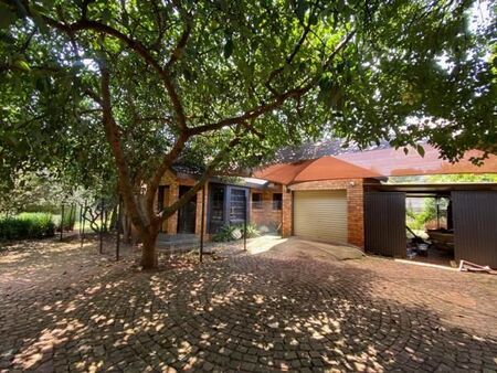 3 Bedroom House in Lyttelton Manor