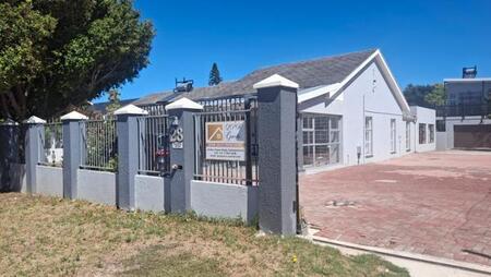 4 Bedroom House in Summerstrand